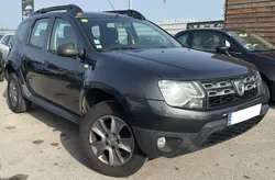 DACIA Duster 1 Phase 2 SUV 1.5 / 4x2 109 cv *Finition Laureate / 1er Main /Ecran tactile
