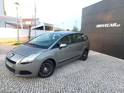Peugeot 5008 1.6 BlueHDi Business Line
