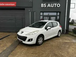 PEUGEOT 207 1.4i 75CH 1ere MAIN
