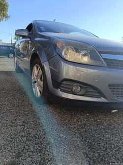 Opel Astra GTC 1.9 CDTI