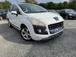 PEUGEOT 3008 1.6 HDI 112 boite automatique