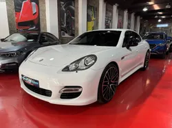 Porsche Panamera Platinum Edition