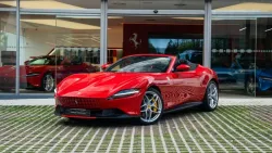 FERRARI Roma Roma
