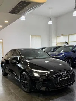 Audi a3 8y berline design luxe 35 tfsi 150 s-tronic7 - full black - état exceptionnel