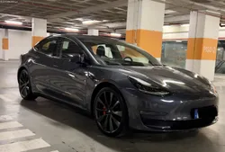 Tesla Model 3 Performance