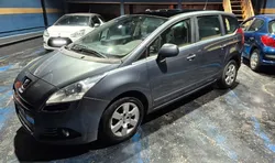 Peugeot 5008 1.6 hdi 112ch gps/toit panoramique