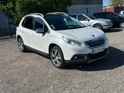 Peugeot 2008 féline 1.6 hdi 115CH diesel
