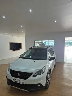 Peugeot 2008 1.5 BlueHDi 100 GT LINE