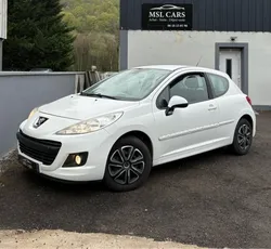 Peugeot 207 phase 2 1l4 HDI 70cv commerciale