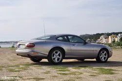 Jaguar XK XK8 4.0 Coupé Pele