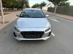 Hyundai i30 1.6CRDi Style Blue 136