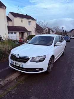 Skoda superb 2.0 tdi 170 cv LAURIN&KLEMENT
