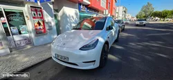 Tesla Model Y Long-Range RWD
