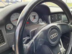 Audi S2 excelente estado de conservación y mantenimiento,