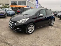 PEUGEOT 208 1.2i S&S - 82 - SIGNATURE + CARPLAY