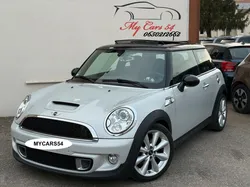 MINI Cooper SD 2.0d 143 ch/ FEU XENON/ Toit Panoramique Ouvrant/ Sièges Chauffants