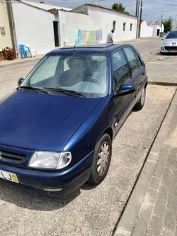Citroën Saxo 1.5 Diesel 5 lugares exclusive