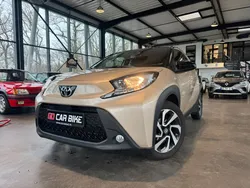 TOYOTA Aygo X 72ch S-CVT Design Boite auto Garantie 6 ans Suivi toyota Caméra Apple carplay clim Régulateur 279/mois