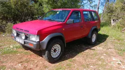 Nissan Terrano 2.7 TD i 5 portas