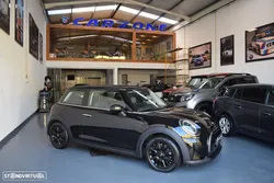 MINI 3 Portas One Blackyard