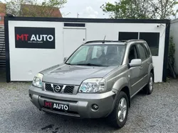 Nissan x-trail 2.2 dci 136 ch 4wd cuir toit ouvrant climatisation boite 6 1er main