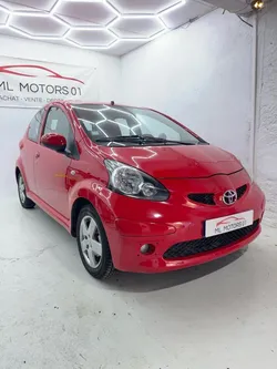 TOYOTA AYGO 1.0i 68CH 5P BOITE AUTOMATIQUE / RIEN À PRÉVOIR / CLIM / 2EME MAIN / GARANTIE 12 MOIS