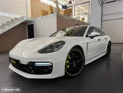 Porsche Panamera Sport Turismo 4 E-Hybrid Platinum Edition