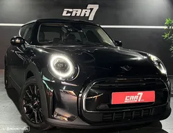 MINI 3 Portas Cooper Premium Extra Essential Auto