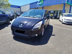 PEUGEOT 5008 1.6 e-HDI 115 ALLURE,7 PLACES, BOITE AUTOMATIQUE, VITRES + RETROS ELEC, GPS,TOIT PANORAMIQUE, RADAR DE RECUL, REGULATEUR DE VITESSE, BLUETOOTH,CT OK,KIT DISTRI+POMPE A JOUR, REVISION EFF