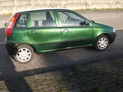Fiat Punto 5 portas