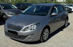 Peugeot 308 II 1.6 BlueHDi 100ch Style S&S 5p