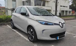 Renault Zoe INTENSE 41KW * bateria própria * câmara traseira * poucos kms