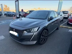 Peugeot 208 1.2 PureTech 100ch S&S GT EAT8 / NAVIGATION + CAR PLAY + CAMERA