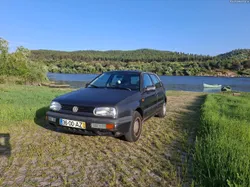 VW Golf 1.4 gasolina