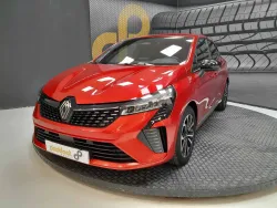 RENAULT Clio TCe Techno 67kW