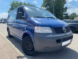 Volkswagen TRANSPORTER T5 2.0 TDI 102ch L1 3 places Climatisation Hayon vitré 8x roues Attelage