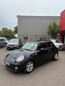 MINI ONE D HATCH R56 90 ch Pack Docklands