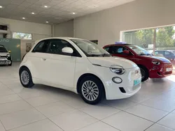 135/ttc Fiat 500 Electrique 24KW/H Action