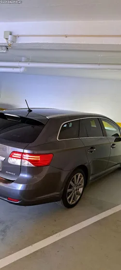 Toyota Avensis DCat