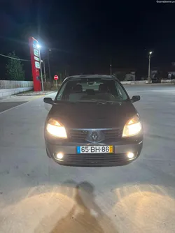 Renault Scénic 1500 dci 2006 em bom estado