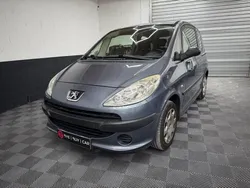 PEUGEOT 1007 1.4 HDi Trendy GARANTIE 12 MOIS