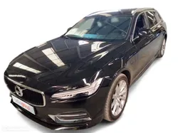 Volvo V90 2.0 T8 Momentum AWD Geartronic