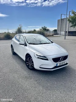 Volvo V40 2.0 D2 Momentum