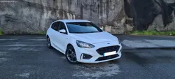 Ford Focus 1.0 ECOBOOST ST LINE