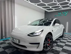 Tesla Model 3 Standard rwd plus