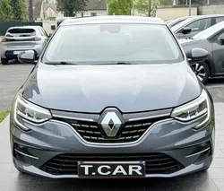 RENAULT MEGANE 4 TECHNO 1.3 ESSENCE 140CH AUTOMATIQUE 120720km