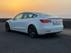 Tesla Model 3 Model 3 Standard RWD Plus