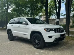 Jeep GRAND CHEROKEE 3.6 V6 286ch SUV Limited | Cuir • Toit Ouvrant • GPS Alpine