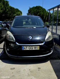 Renault Grand Scénic dCi 130 FAP Start & Stop Bose Edition