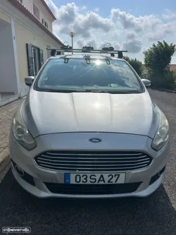 Ford S-Max 2.0 TDCi Titanium
